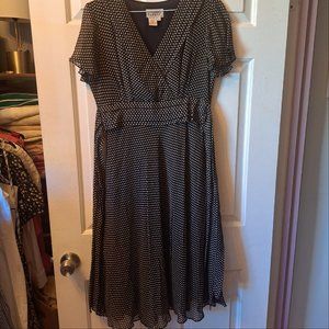 Adrianna Papell silk black & white polkadot dress 8